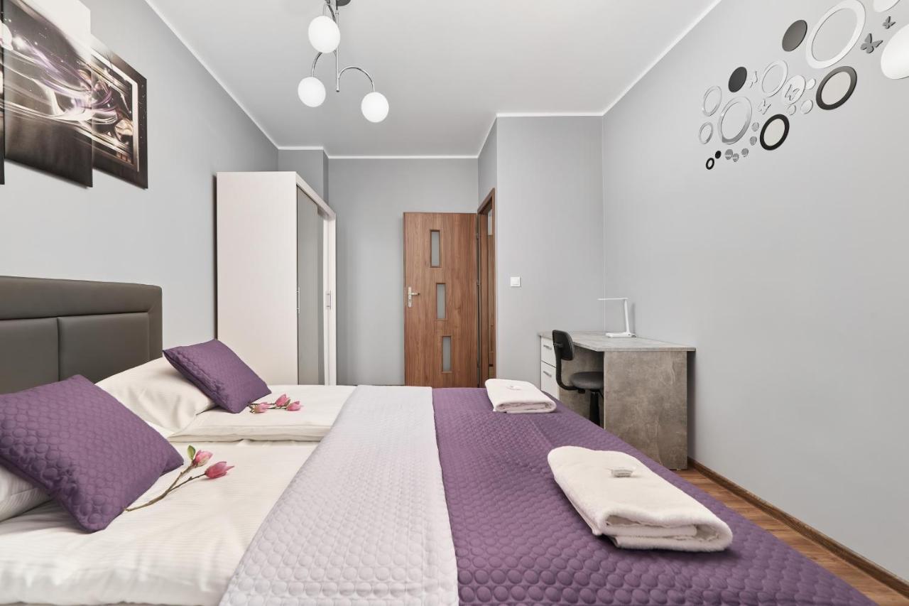 Apartments Wroclaw Jana Pawla II With Free Parking Wroclaw By Noclegi Renters Bagian luar foto